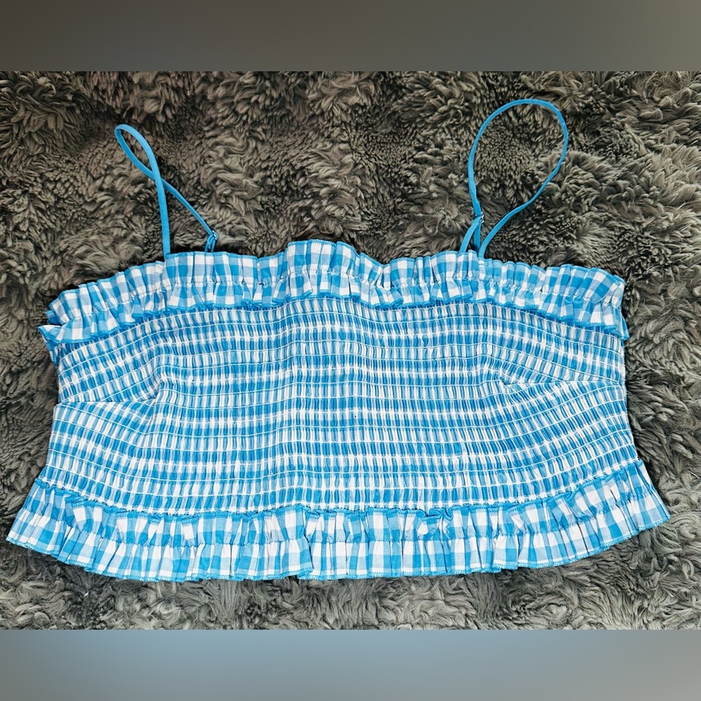 Colsie Blue crop top